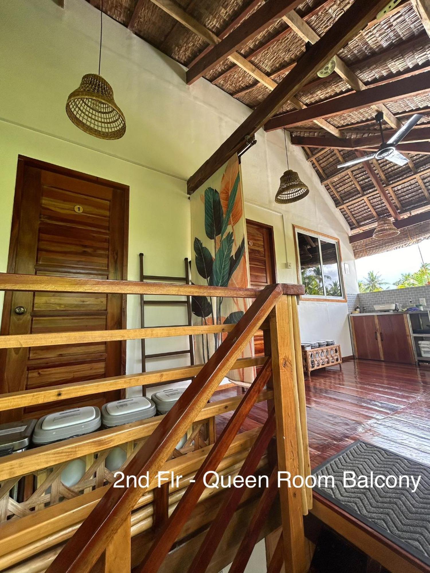 Wayans Siargao Homestay 제너럴 루나 외부 사진