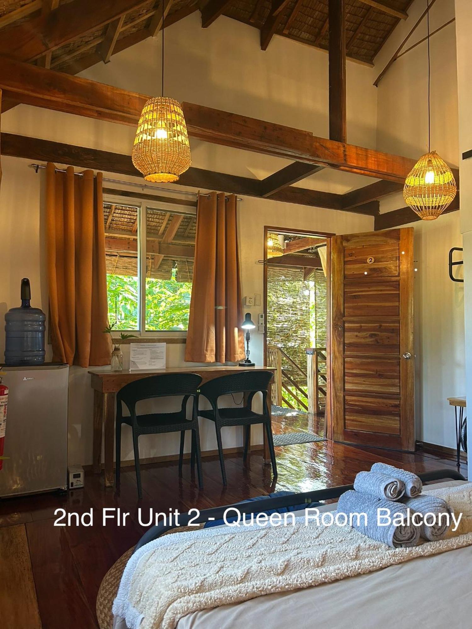 Wayans Siargao Homestay 제너럴 루나 외부 사진