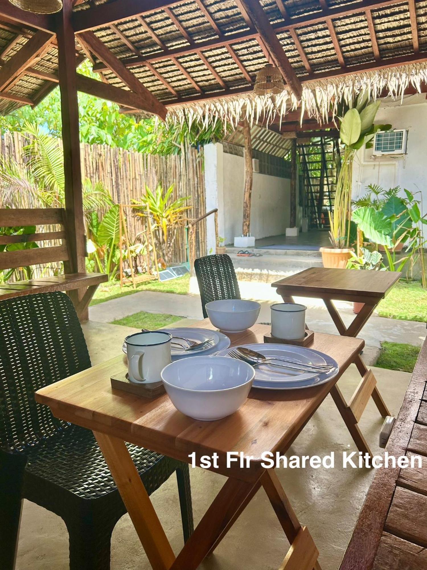 Wayans Siargao Homestay 제너럴 루나 외부 사진