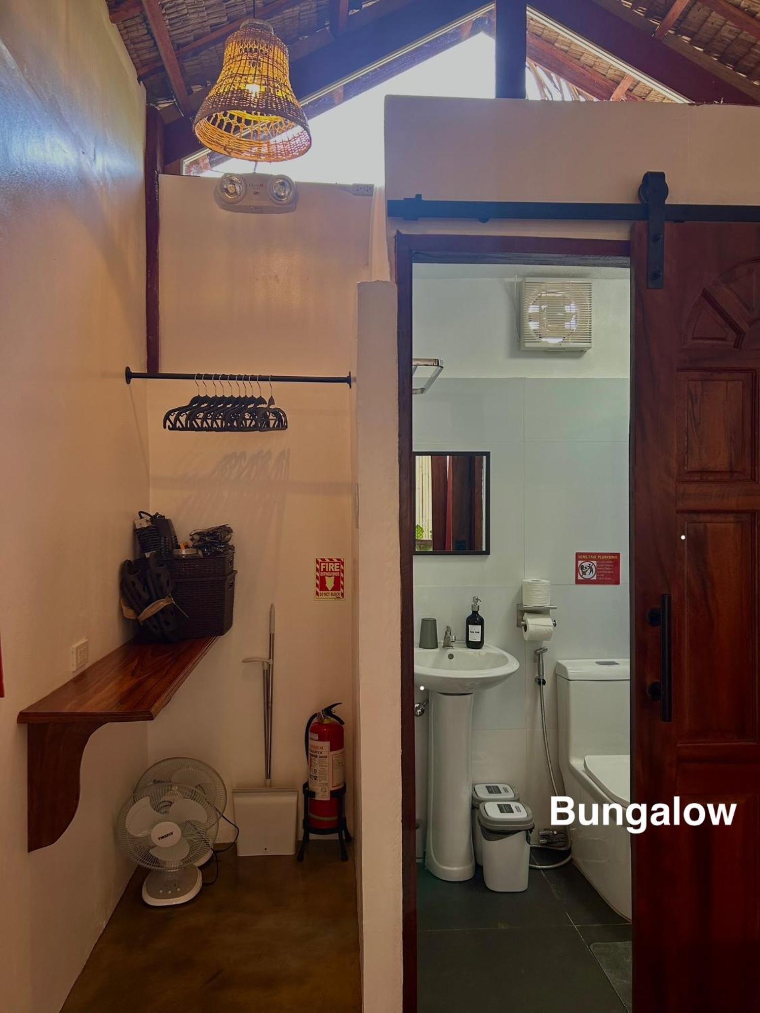 Wayans Siargao Homestay 제너럴 루나 외부 사진